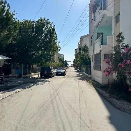 Roses Place * Голем