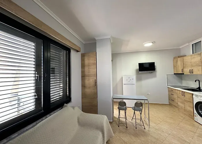 Roses Place غوليم